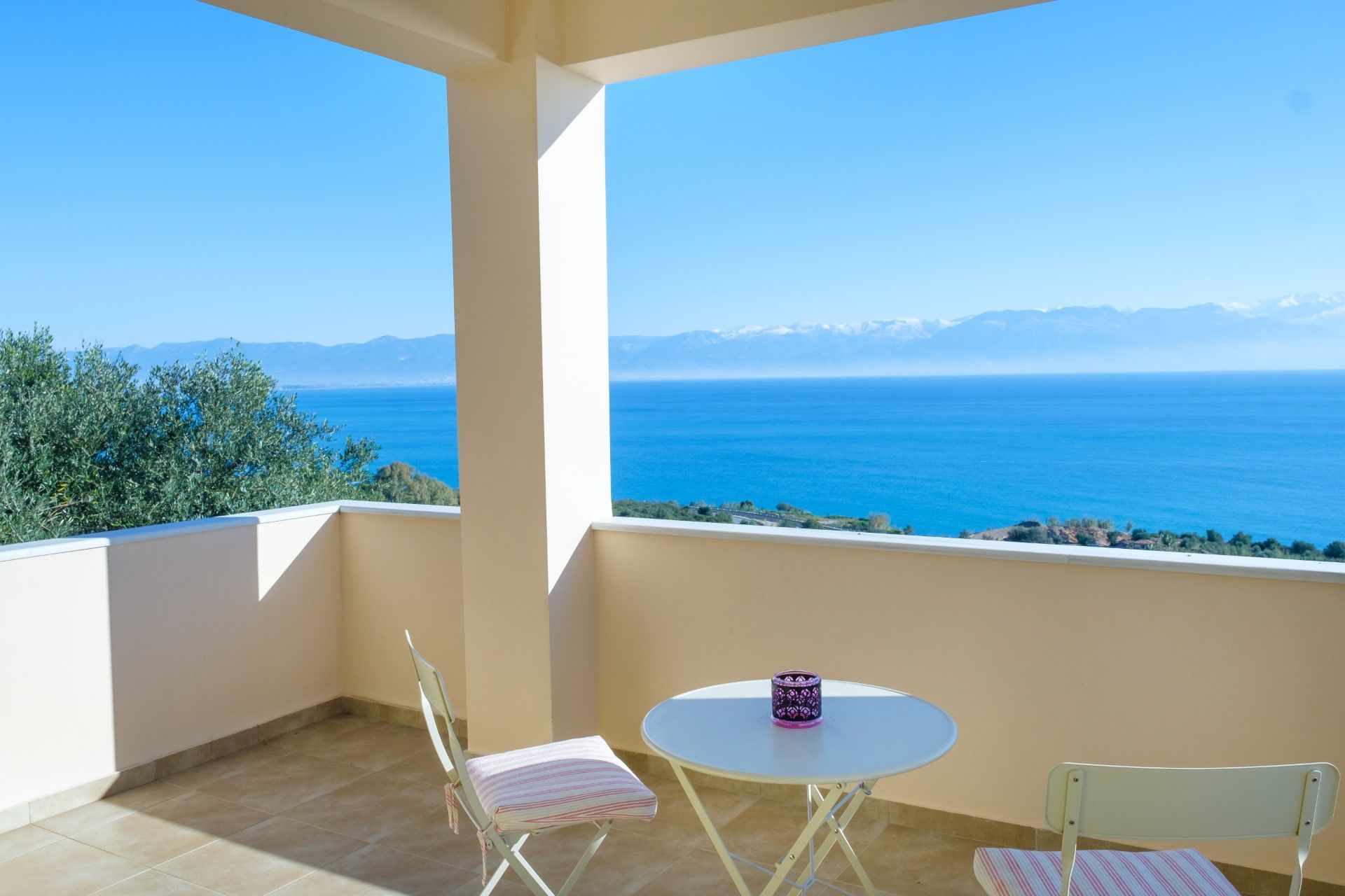 Hilltop Residences Standard residence